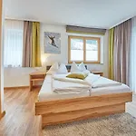 Hollin * Saalbach-Hinterglemm