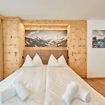 Appartement Hollin *