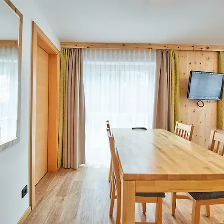 Hollin * Saalbach-Hinterglemm