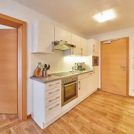 Hollin Apartment