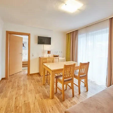 Hollin * 萨尔巴赫