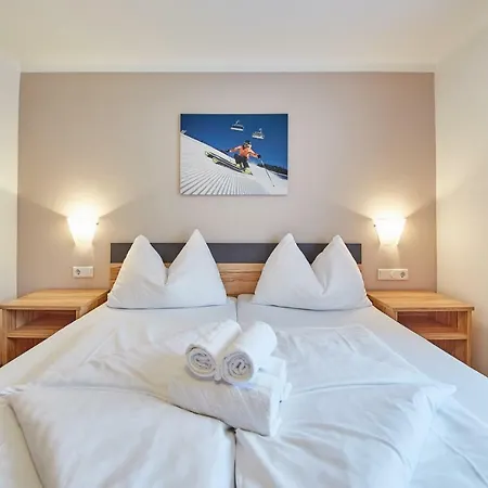 Hollin * 萨尔巴赫